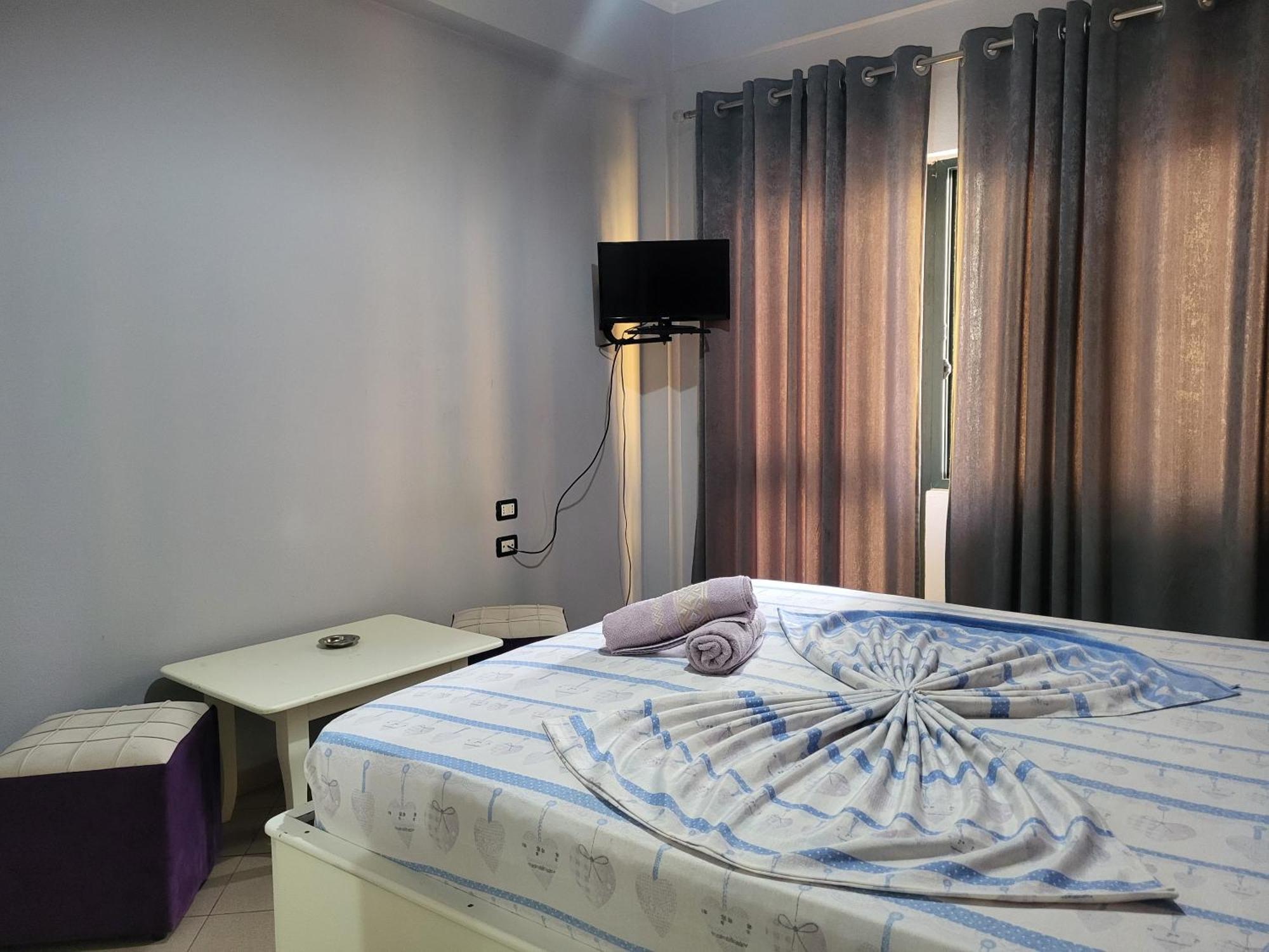 Lezhë Hotel Europa מראה חיצוני תמונה