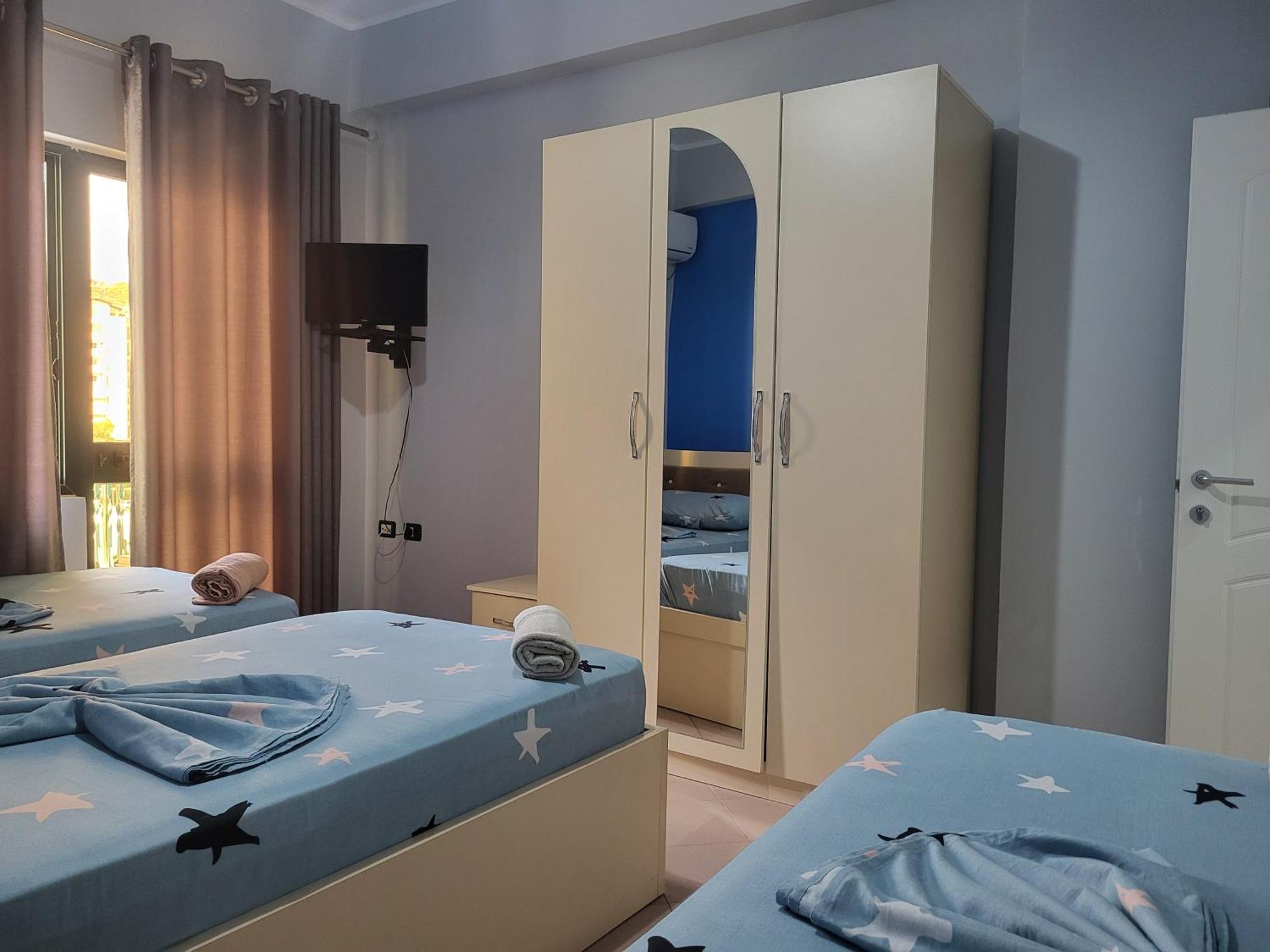 Lezhë Hotel Europa מראה חיצוני תמונה
