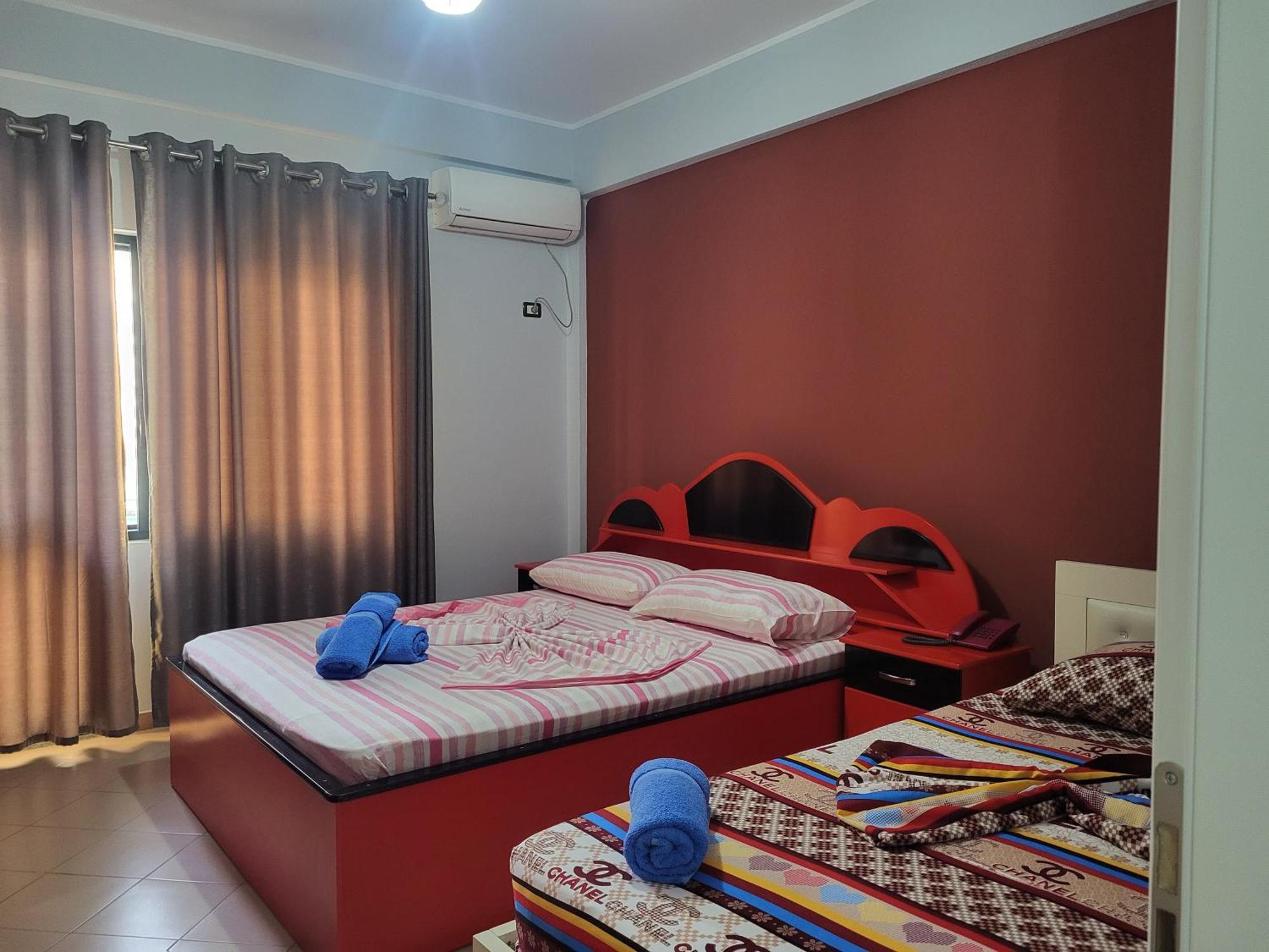 Lezhë Hotel Europa מראה חיצוני תמונה