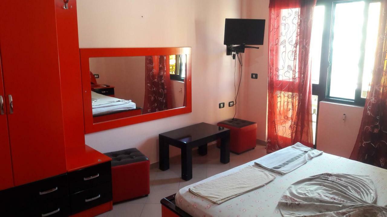 Lezhë Hotel Europa מראה חיצוני תמונה